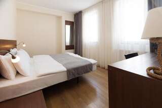 Отель Monte Hotel Гудаури Двухместный номер с 1 кроватью или 2 отдельными кроватями без балкона-2